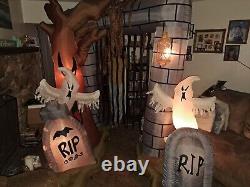 Gemmy Airblown Halloween Inflatable Cemetery Archway with Light Show