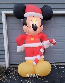 Gemmy Airblown Inflatable 8' T Disney Mickey Mouse Santa Candy CaneChristmas EUC