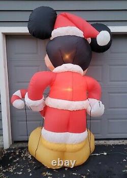 Gemmy Airblown Inflatable 8' T Disney Mickey Mouse Santa Candy CaneChristmas EUC