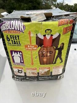 Gemmy Airblown Inflatable Animated Dracula Coffin & Haunted House For Repair