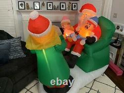 Gemmy Airblown Inflatable Prototype Santa Photo Opportunity Lap Cry Scene