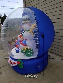Gemmy Airblown Inflatable Snow Globe Snowman Family 6 Feet Let It Snow Christmas