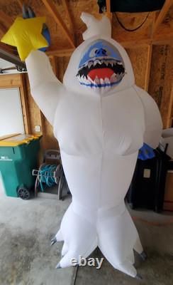 Gemmy Bumble The Abominable Snowmonster 8' Feet Tall 2004 Airblown Inflatable Gemmy Bumble The Abominable Snowmonster 8' Feet Tall 2004 Airblown Inflatable