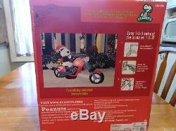 Gemmy Christmas Airblown Inflatable Peanuts Snoopy Chopper Motorcycle Blow Up