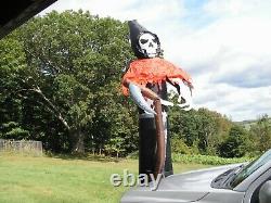 Gemmy Halloween 12 ft. Airblown Giant Towering Grim Reaper outdoor with lights