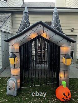 Gemmy Halloween Airblown Inflatable Haunted House Tunnel NEW RARE / READ DESCRPN