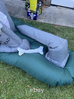Gemmy Halloween Inflatable 10' Lighted Cemetery Gateway Scene 2008 NEEDS REPAIR