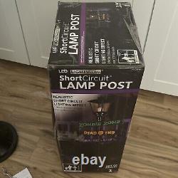 Gemmy Halloween Short Circuit Lamp Post Flickering Lights & Signs Working Withbox