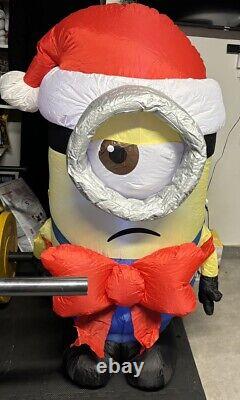 Gemmy Universal Despicable Me 4.5-ft Lighted Minion Stuart Airblown Inflatable