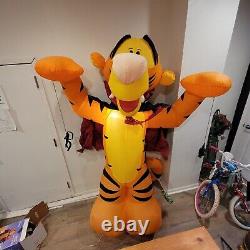 Gemmy Vampire Tigger Blow Up Halloween Disney Airblown Inflatable 7ft 2004