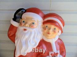 General Foam Corp. Blow Mold Lighted Mr & Mrs Claus Christmas Decor 34 Works