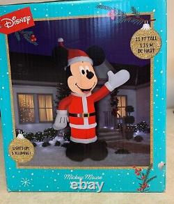 Giant 11 Ft. DISNEY MICKEY MOUSE SANTA AIRBLOWN INFLATABLE NEW