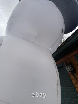 Giant Frosty The Snowman 18 Foot Inflatable With 2 Kaleidoscope Light & Led