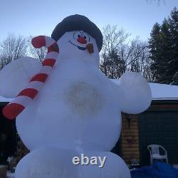 Giant Frosty The Snowman 18 Ft INFLATABLE LIGHT SHOW, Good Used Condition