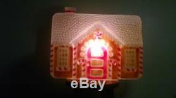 Gingerbread House Lighted Union Blow Mold, Christmas, Don Featherstone Yard Deco