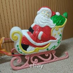 Grand Venture Santa Claus Sleigh 1 Reindeer Christmas Blow Mold Yard Decor Light