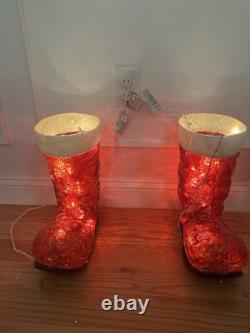 Grandin Road Illuminated Santa Boots Christmas Indoor Outdoor Decoration Grandin Road Illuminated Santa Boots Christmas Indoor Outdoor Decoration