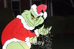Grinch Stealing Christmas Lights Yard Art- Grinch Painted on BOTH sides