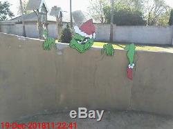 Grinch Stealing Christmas! Yard Art Decoration Outdoor Exterior Wood Cutout