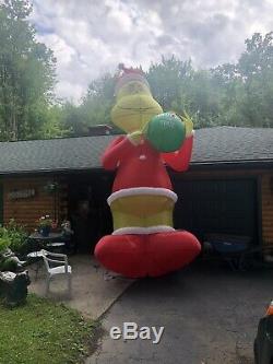 Grinch XL 18 Foot Xmas Inflatable Grinch, New