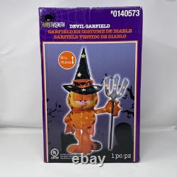 HAPPY HALLOWEEN Devil Garfield 2.5ft Indoor Outdoor Devil Works Great Tested