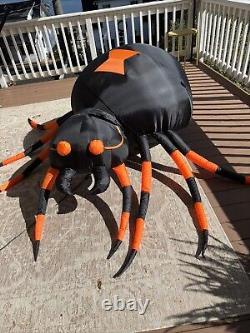 HOME ACCENTS INFLATABLE AIRBLOWN 9 FT HALLOWEEN animated Spider! Head Moves