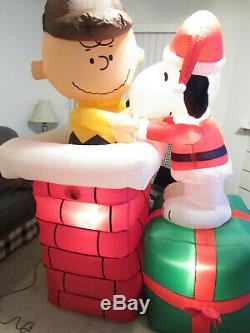 HTF Peanuts Gemmy Airblown Inflatable Animated 6 Ft Christmas Snoopy & Charlie