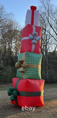 HUGE LIGHTED 20 FT Gemmy AIRBLOWN Inflatable Colossal Christmas Stacked Presents