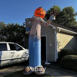Haunted Living Halloween 12 ft Airblown Inflatable scare crow pumpkin Read