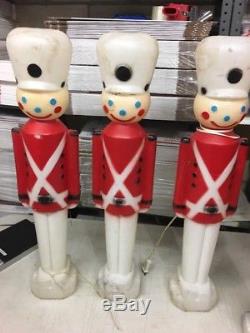 Huge Lot Of 7 Vintage Blow Mold Toy Soldiers Lawn Decor Christmas