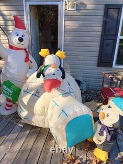 Inflatable Gemmy Polar Bear With Kaleidoscope Igloo With Motion