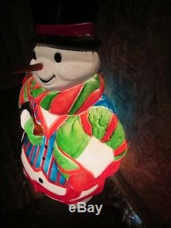 Large Santa's Best Blow Mold Snowman Hat Scarf Cane carrot nose