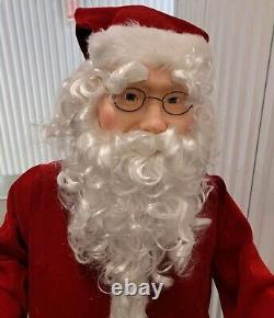 Life Size Christmas Santa Claus Singing & Dancing Local Pickup Only