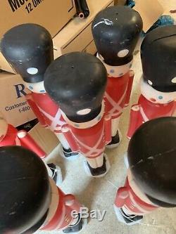 Lot Of 7 Vintage Blow Mold Light Up Toy Soldiers Nutcracker Christmas