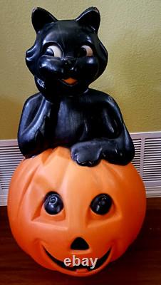 Lrg! Vntage Halloween Blow Mold Black Cat On A Pumpkin 35tall -shipping Info Lrg! Vntage Halloween Blow Mold Black Cat On A Pumpkin 35tall -shipping Info