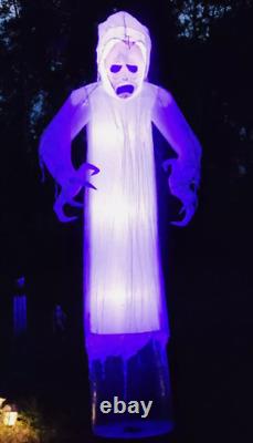 Members Mark Airblown Inflatable 12ft Halloween Ghost Floating Effect Yard Decor