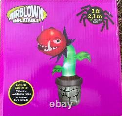NEW 2014 Gemmy 7' Lighted Venus Fly Trap Plant Halloween Inflatable Airblown NEW