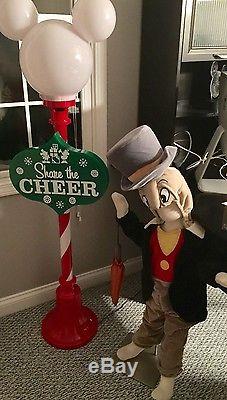 NEW Gemmy Disney Christmas Pre-Lit Lamp Post Sculpture with Color LED Lights