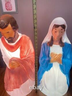 Nativity General Foam 2 Piece Set 28 Lighted Blow Mold Mary Joseph Beautiful