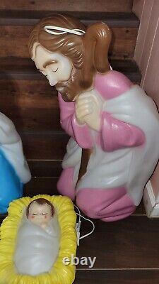 Nativity General Foam 3 Piece Set 28 Lighted Blow Mold Mary Joseph Baby Jesus