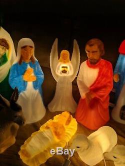 New 11-Piece General Foam Miniature Blow Mold Nativity Set (Custom Paint)
