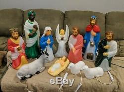 New 11-Piece General Foam Miniature Blow Mold Nativity Set (Custom Paint)