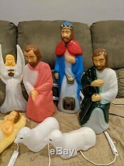 New 11-Piece General Foam Miniature Blow Mold Nativity Set (Custom Paint)