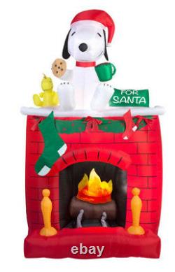 New 7 Ft Tall Christmas Peanuts Snoopy Woodstock Fireplace Scene Inflatable