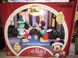New Christmas Santa Disney Mickey Mouse Minnie Holiday Kiss Airblown Inflatable