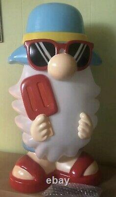 New Gnome Blow Mold Light Up Gnome with Popsicle Summertime NIB