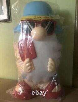 New Gnome Blow Mold Light Up Gnome with Popsicle Summertime NIB