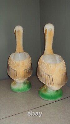 PAIR Vintage UNION PRODUCTS Large PELICAN Indoor Outdoor Planters BLOW MOLDS 23