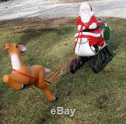 Pivoting Rare Christmas Blow Mold Santa Sleigh Reindeer Sled Yard Decor