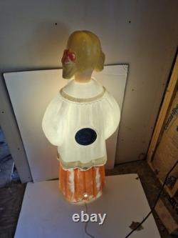Poloron Girl Christmas Caroler/Choir Singer Blow Mold. Vintage